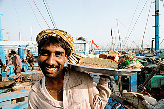 巴基斯坦,信德省,卡拉奇,西部,码头,港口,男人,销售,蛋糕