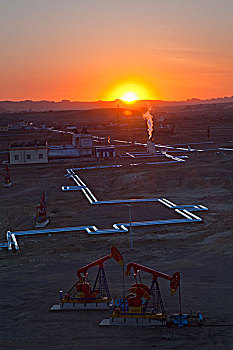 新疆克拉玛依油城油田