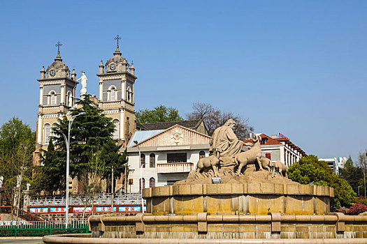 安徽芜湖圣若瑟主教堂及雕塑