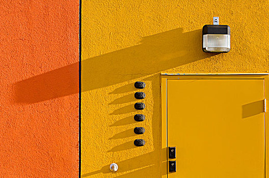 橙色,黄色,粉饰灰泥,门,灯光,艾伯塔省,加拿大