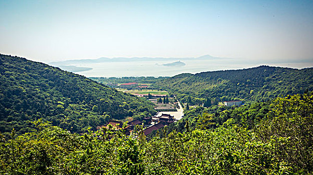 高山湖泊