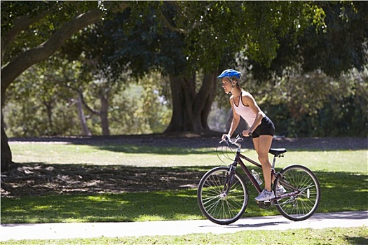 美女,骑自行车,公园,侧面视角