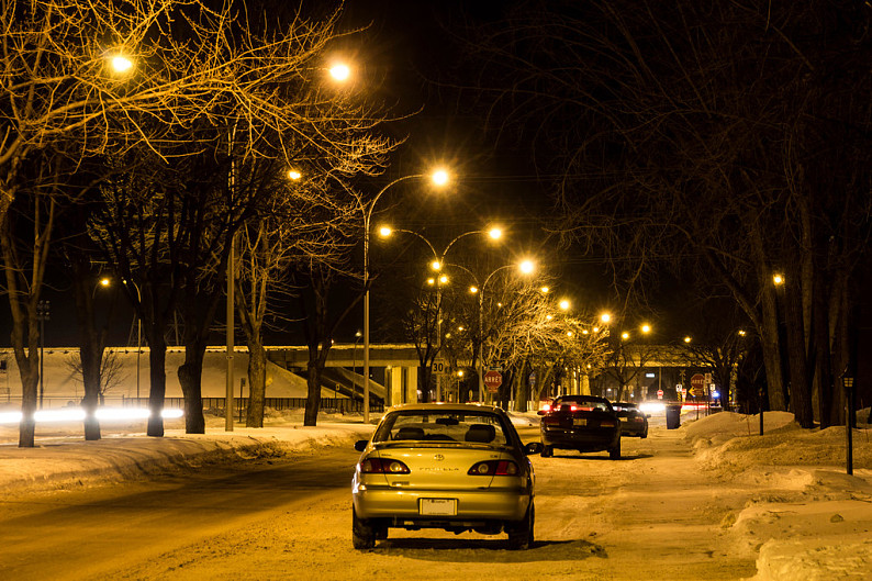 冬天晚上 街道图片