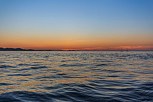 扎达尔大海黄昏日落美景