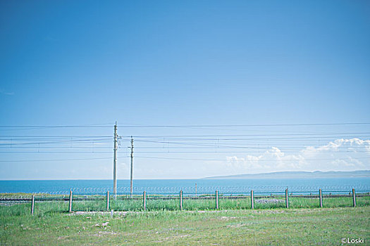 盛夏的环湖公路