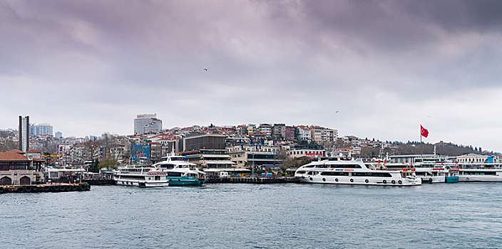 伊斯坦布尔博斯普鲁斯海峡
