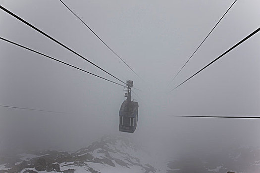 滑雪,举起,线,雾