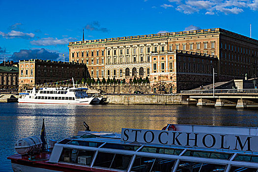 渡轮,正面,格姆拉斯坦,老城,斯德哥尔摩,瑞典