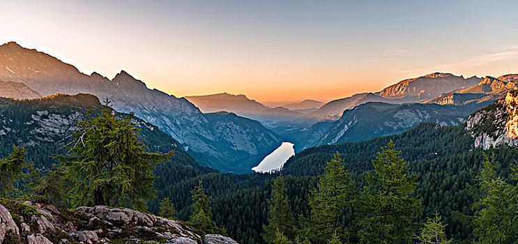 全景,风景,上方,左边,瓦茨曼山,右边,日落,国家公园,贝希特斯加登地区,上巴伐利亚,巴伐利亚,德国,欧洲