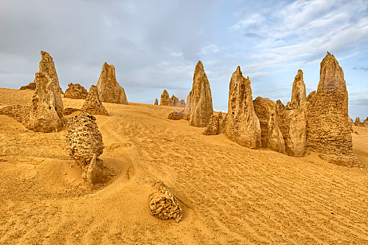 顶峰,荒芜