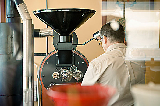 后视图,成熟,男人,咖啡,烤制,机器