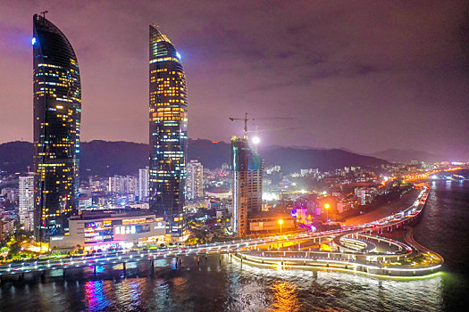 航拍福建厦门世茂海峡大厦双子塔夜景