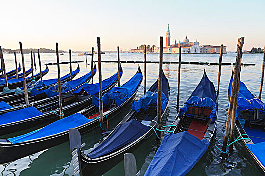 小船,运河,教堂,背景,圣乔治奥,马焦雷湖,威尼斯,威尼托,意大利