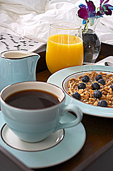 特写,一杯咖啡,床上早餐,托盘