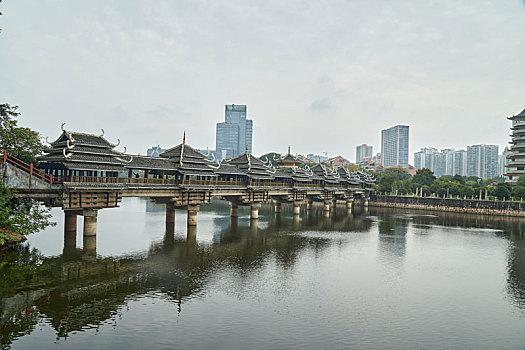 长沙烈士公园夏季雨后风景