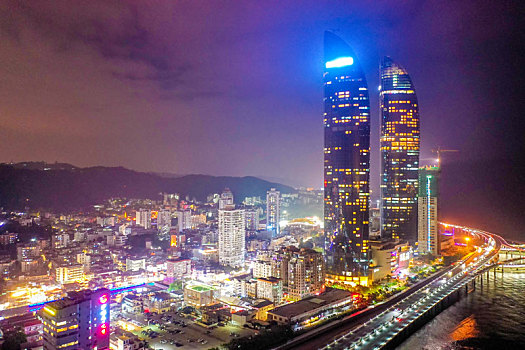 航拍福建厦门世茂海峡大厦双子塔夜景