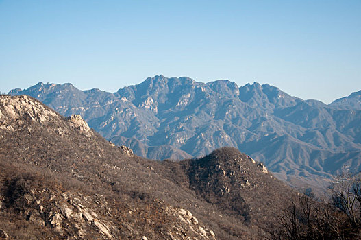 连绵起伏,山峰