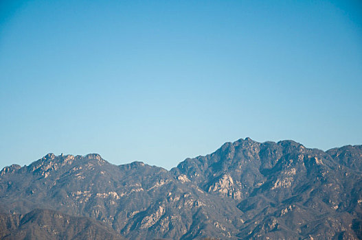 连绵起伏,山峰