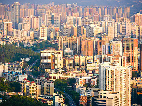 鸟瞰惠州市市区城市建筑风光
