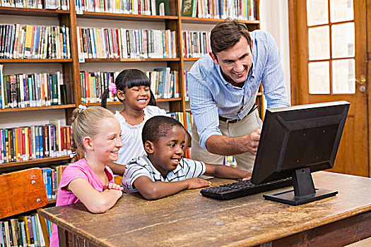 教师,学生,用电脑,图书馆