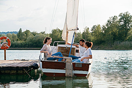三个,朋友,放松,帆船,湖