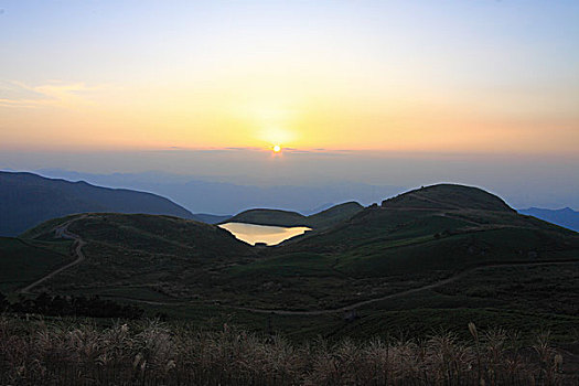 浙江东阳东白山