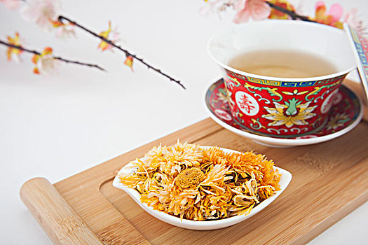http://www.qunran.cn/html/06e4199952.html