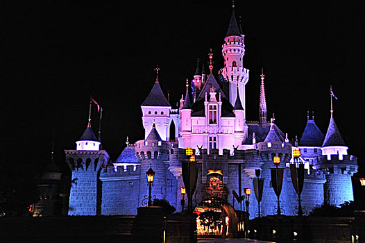 夜间的城堡