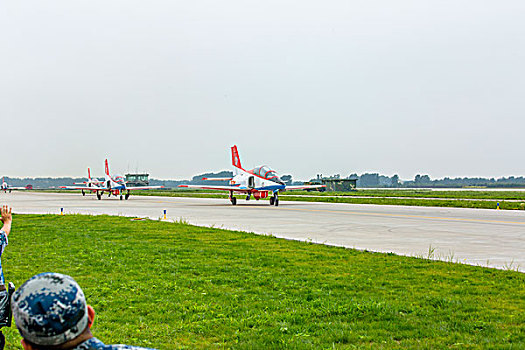 飞机航空表演