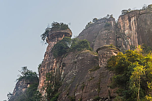 山,丹霞,质感,壮观,大气,驴友,旅行,地质公园,丹霞地貌,灌木,树,草,水潭,素材,平面设计