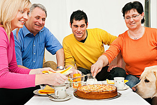 家庭,成年,咖啡,蛋糕,一起