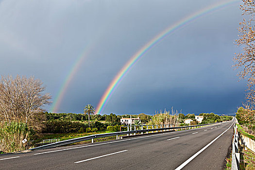 一对,彩虹,上方,道路,马略卡岛,西班牙