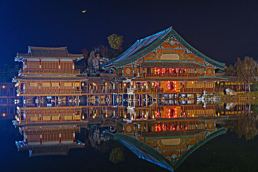 湖北襄阳影视城夜景