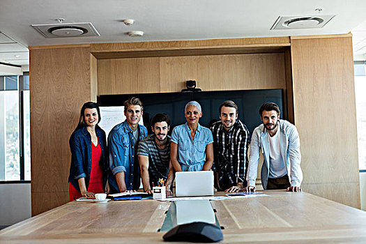 商业创意,团队,站立,会议室,笔记本电脑,头像