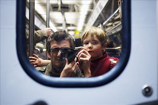 男人,照相,儿子,地铁,镜子