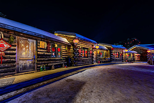 中国长春世界雕塑公园冰雪乐园夜景