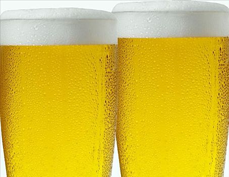 两个,玻璃杯,啤酒
