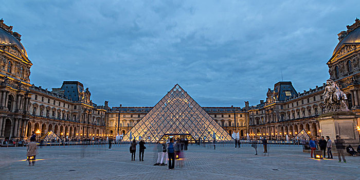 卢浮宫,玻璃金字塔,黄昏,巴黎,法国,欧洲