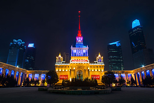 上海展览中心夜景