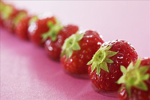 草莓,排列