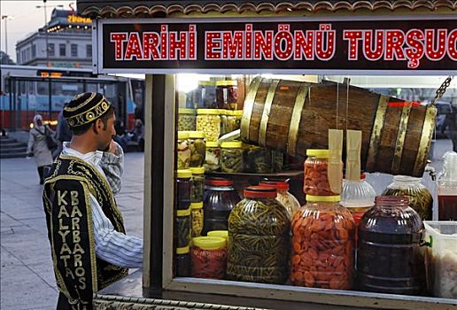 街头摊贩,历史,制服,靠近,酱菜,晚间,伊斯坦布尔,土耳其