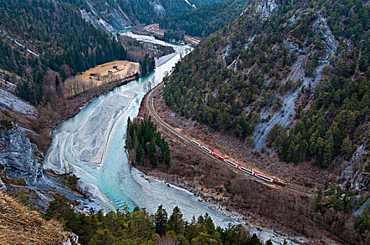 欧洲,瑞士,山峦,省,世界遗产,2008年,莱茵河,山谷,冰河,高速列车,峡谷,大峡谷,眩晕,悬崖