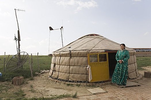 蒙古人,女人,站立,正面,蒙古包,蒙古,中国