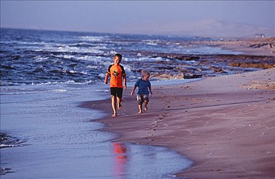 小孩,走,大西洋,海滩,骷髅海岸,南,纳米比亚