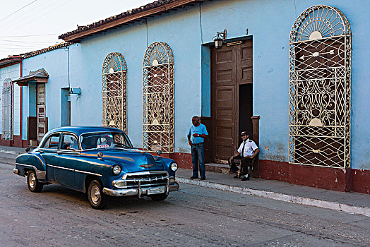 古巴,特立尼达,街道,老爷车,街景
