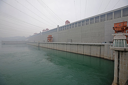 三峡水电站发电机组