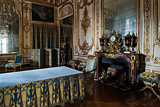 法国凡尔赛宫国王套间会议室
