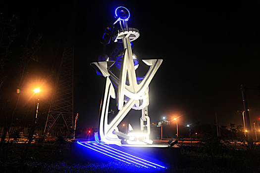 舟山标志性雕塑锚