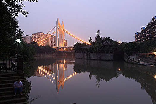 清水河大桥夜景