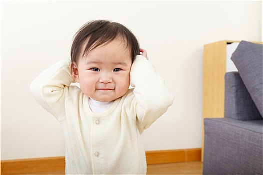 亚洲人,女婴,手,遮盖,耳
